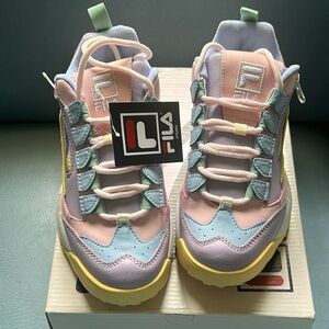 “Send Ur Price?” RARE…”FILA” DISRUPTOR 3 Zip In Retro Multi Colors Sneakers 👟